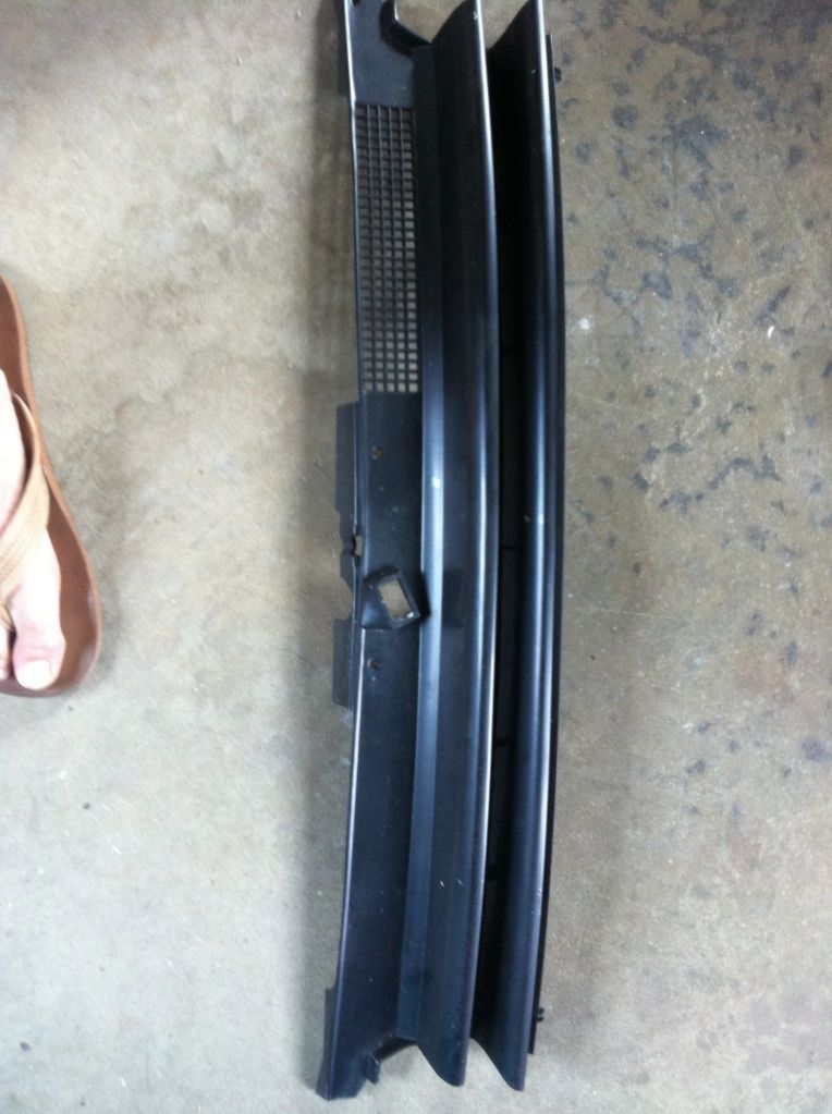 badgeless grill, springs, center console york, pa VW Vortex